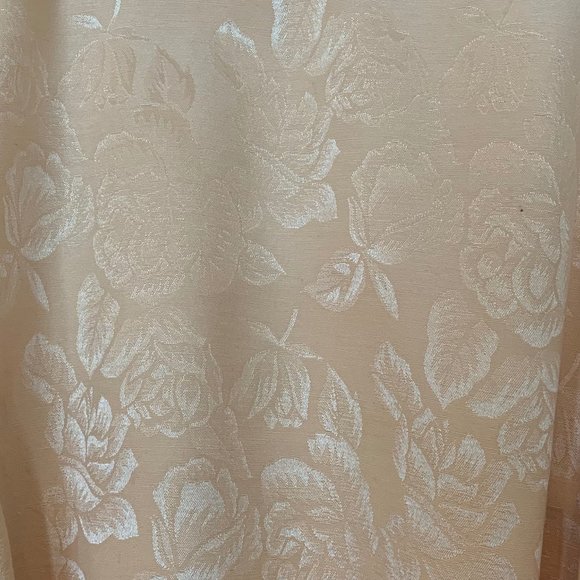 Victoria's Secret Luxurious Gold Label Robe - Picture 5 of 8